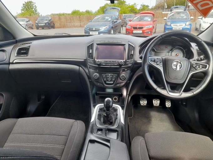2025 Vauxhall Insignia