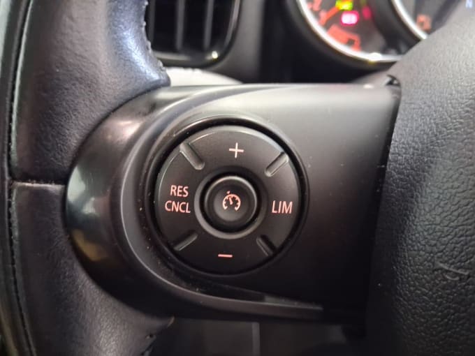 2025 Mini Countryman