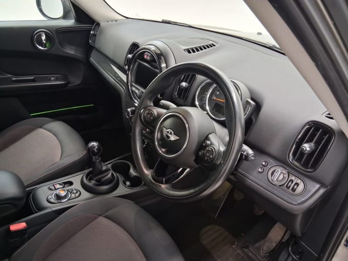 2025 Mini Countryman