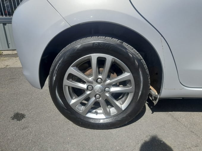 2025 Toyota Yaris