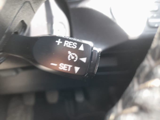 2025 Toyota Yaris