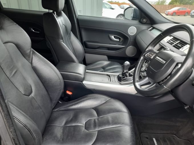 2025 Land Rover Range Rover Evoque