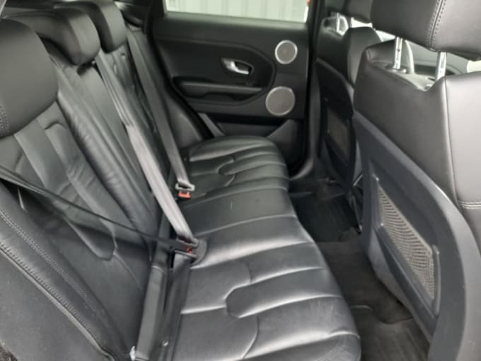 2025 Land Rover Range Rover Evoque