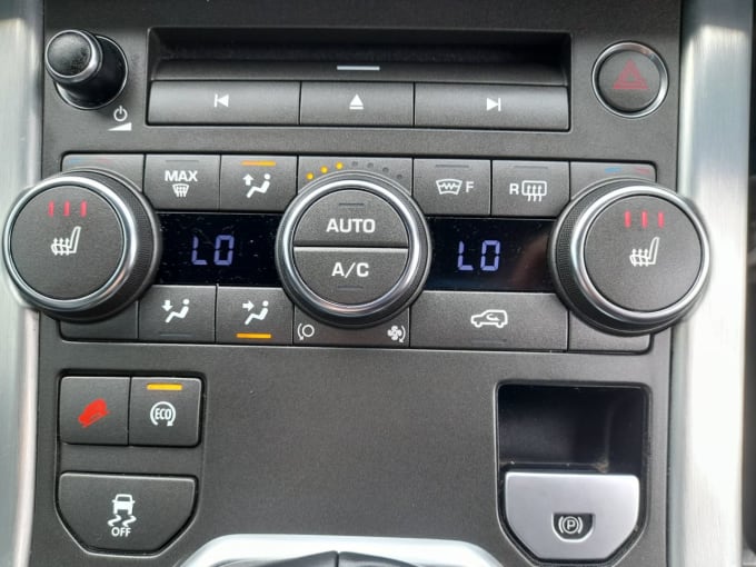 2025 Land Rover Range Rover Evoque