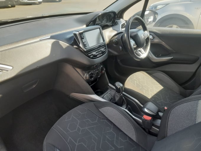 2025 Peugeot 2008