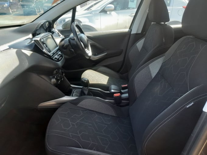 2025 Peugeot 2008