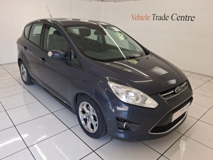 2025 Ford C-max