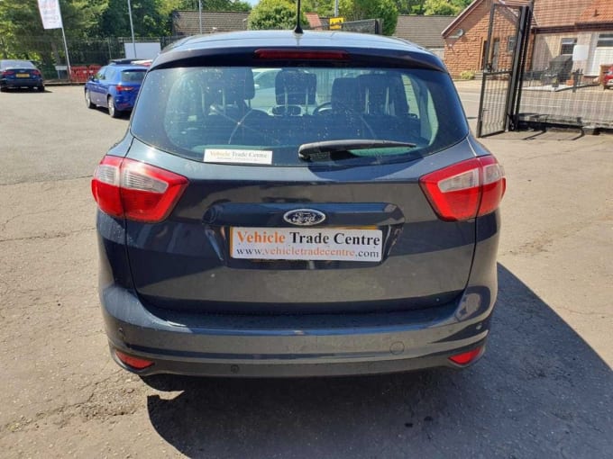 2025 Ford C-max