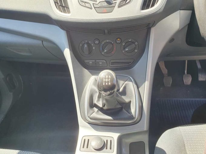 2025 Ford C-max