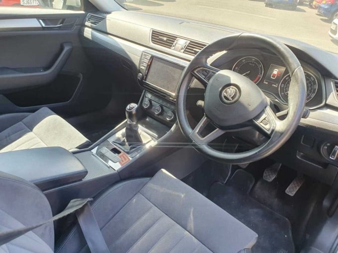 2025 Skoda Superb