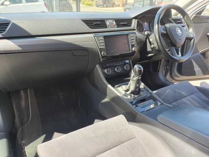 2025 Skoda Superb