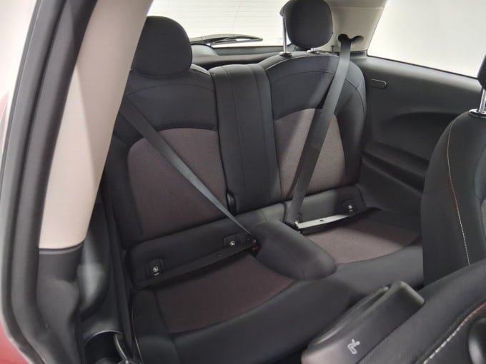 2025 Mini Hatch