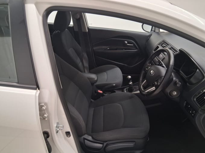 2025 Kia Rio