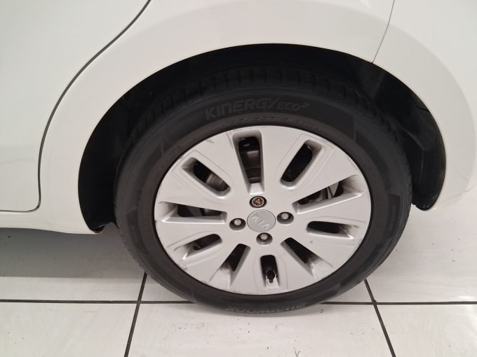 2025 Kia Rio