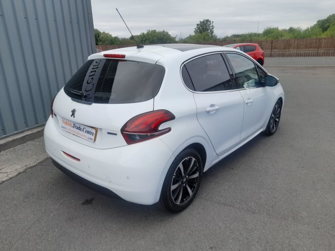 2025 Peugeot 208