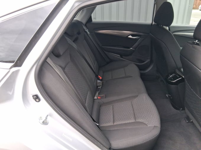 2025 Hyundai I40