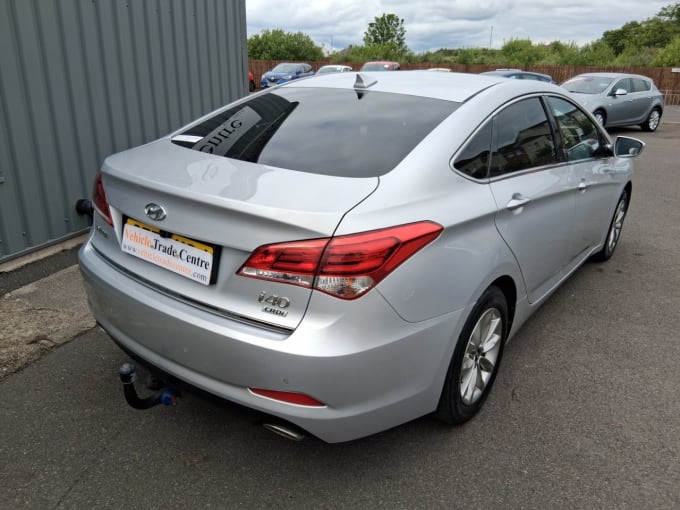 2025 Hyundai I40