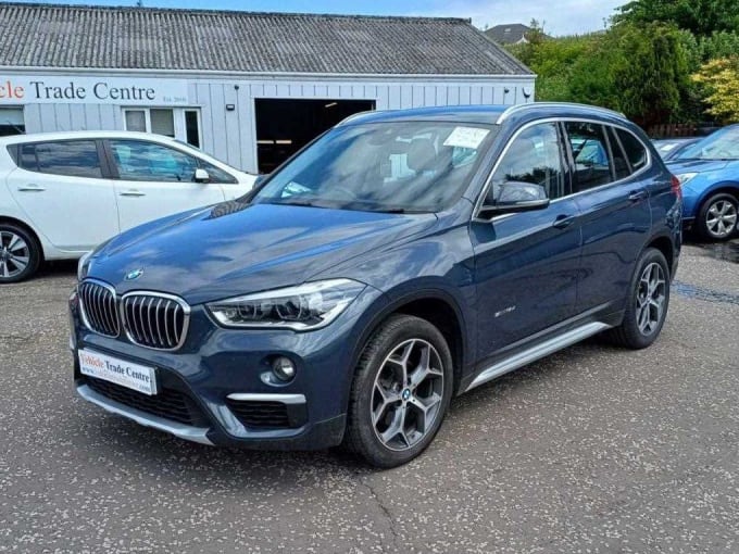 2025 BMW X1