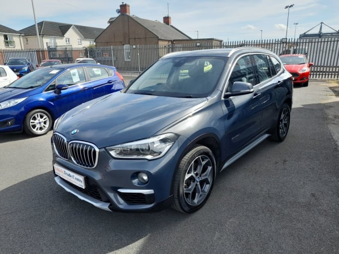 2025 BMW X1