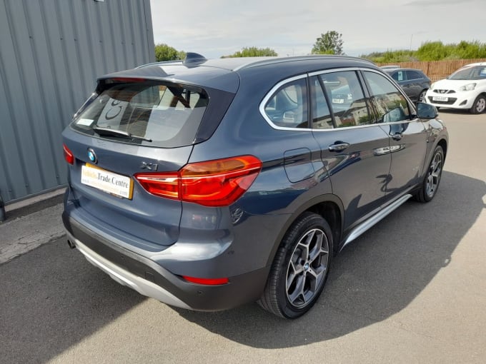 2025 BMW X1