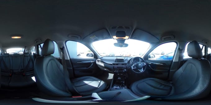 2025 BMW X1