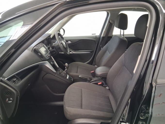 2025 Vauxhall Zafira Tourer