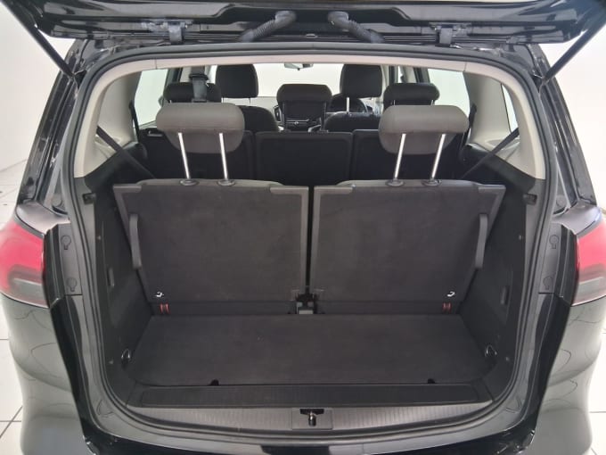 2025 Vauxhall Zafira Tourer