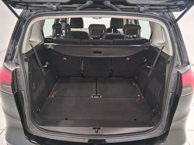 2025 Vauxhall Zafira Tourer