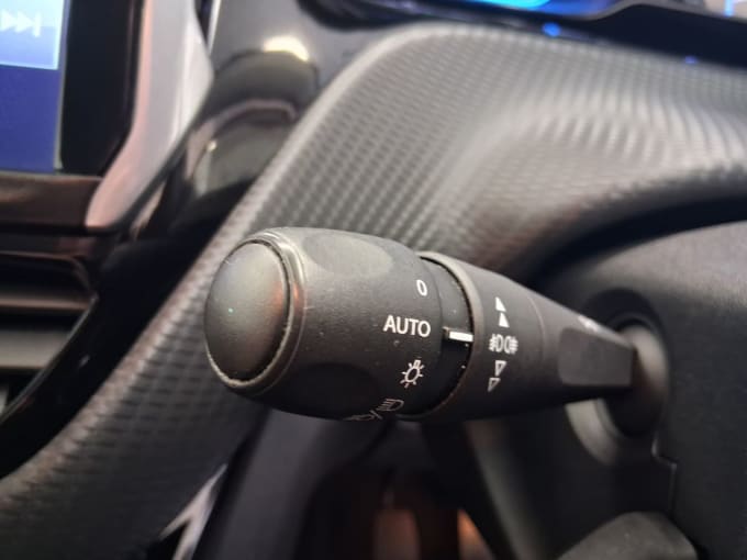2025 Peugeot 2008