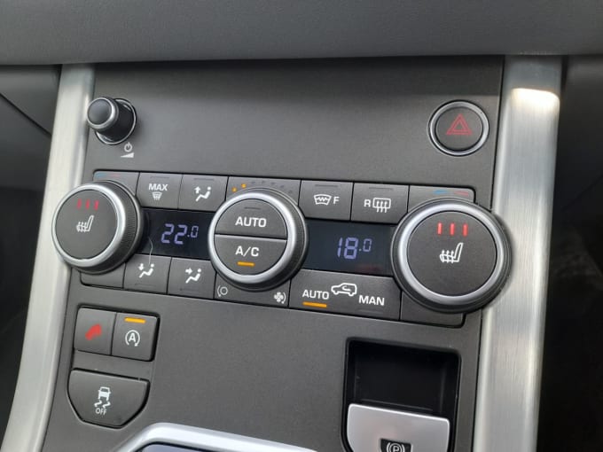 2025 Land Rover Range Rover Evoque