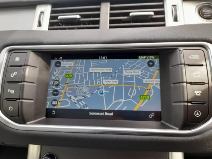 2025 Land Rover Range Rover Evoque
