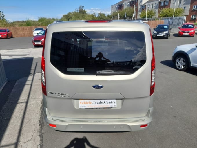 2025 Ford Tourneo Connect