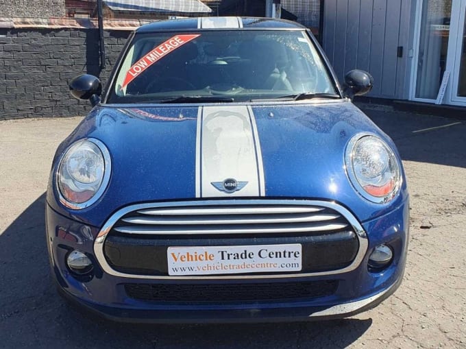 2025 Mini Hatch