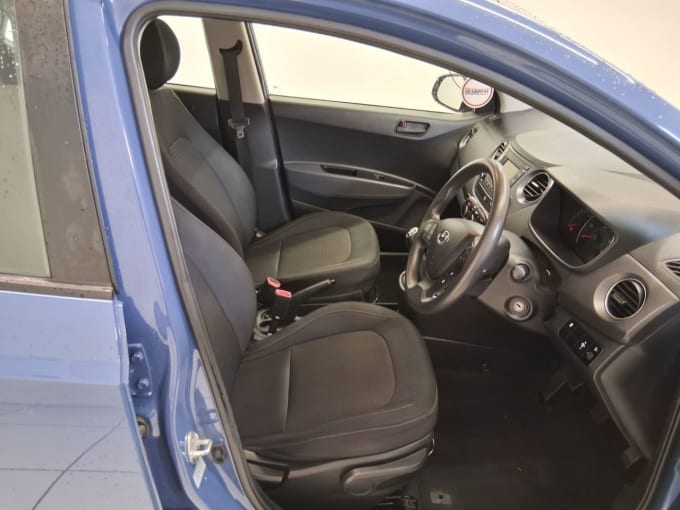 2025 Hyundai I10