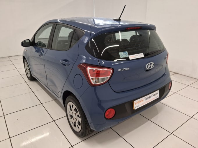 2025 Hyundai I10