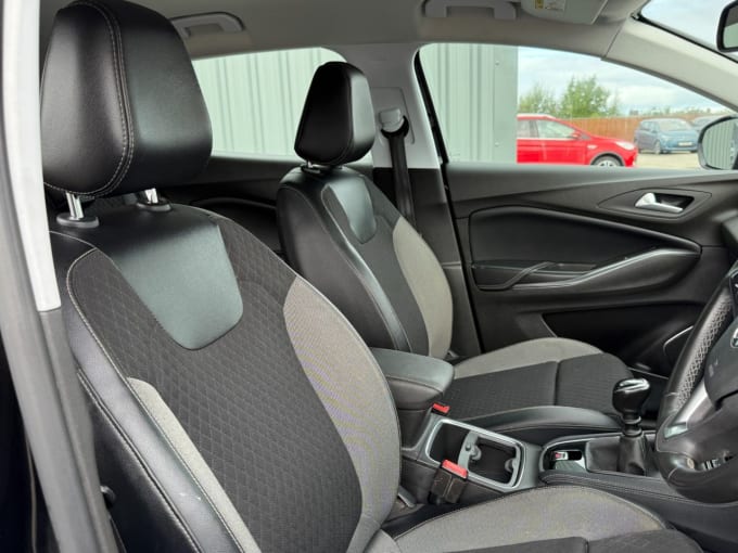 2025 Vauxhall Grandland X