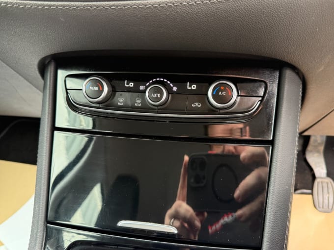 2025 Vauxhall Grandland X