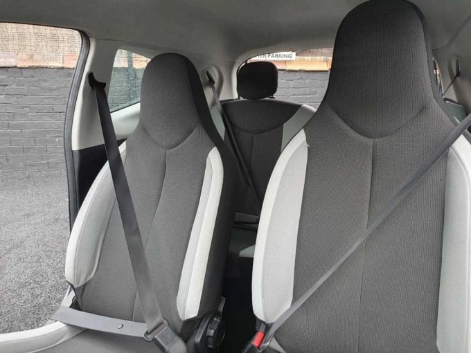 2025 Toyota Aygo