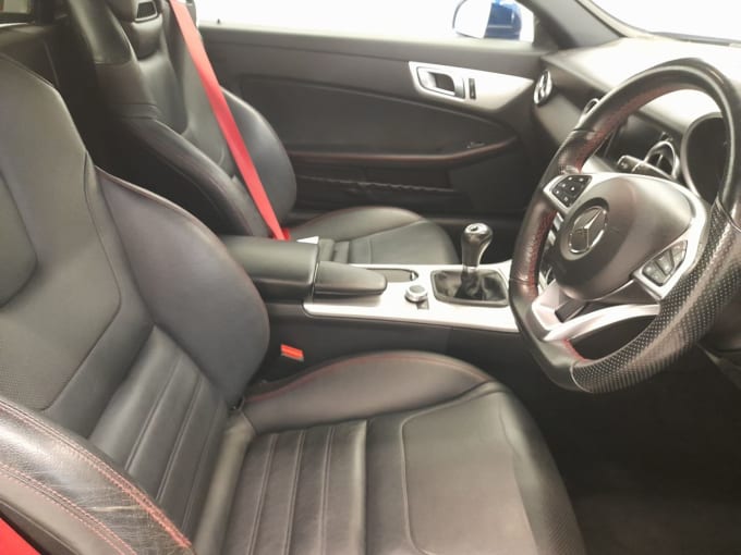 2025 Mercedes-benz Slc