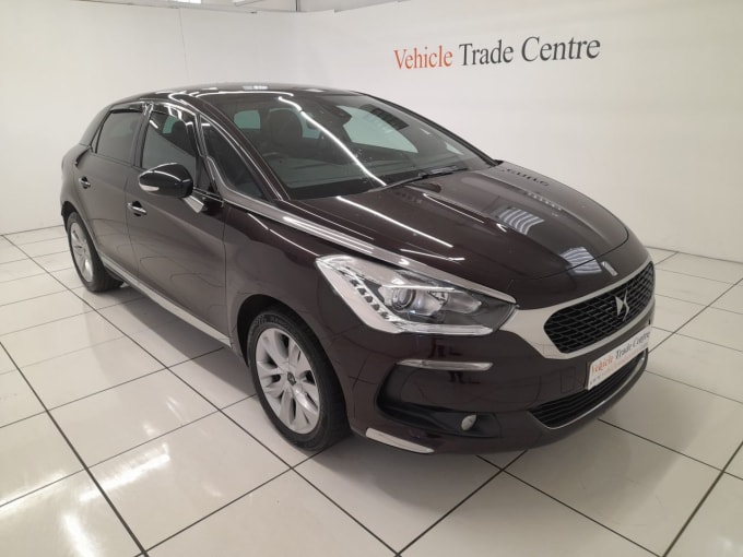 2025 Ds Automobiles Ds 5