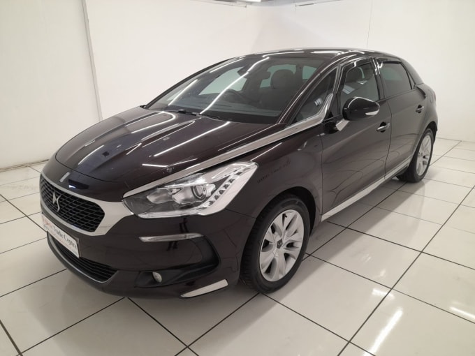2025 Ds Automobiles Ds 5