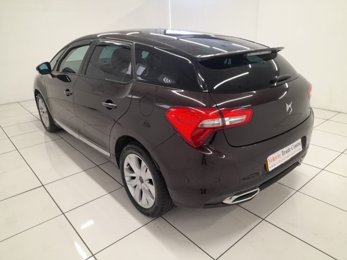 2025 Ds Automobiles Ds 5
