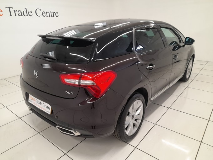 2025 Ds Automobiles Ds 5