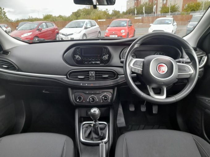 2025 Fiat Tipo