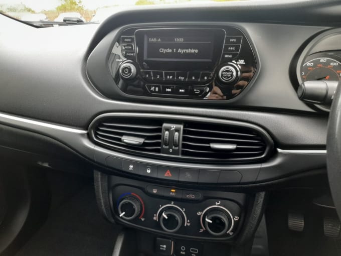 2025 Fiat Tipo