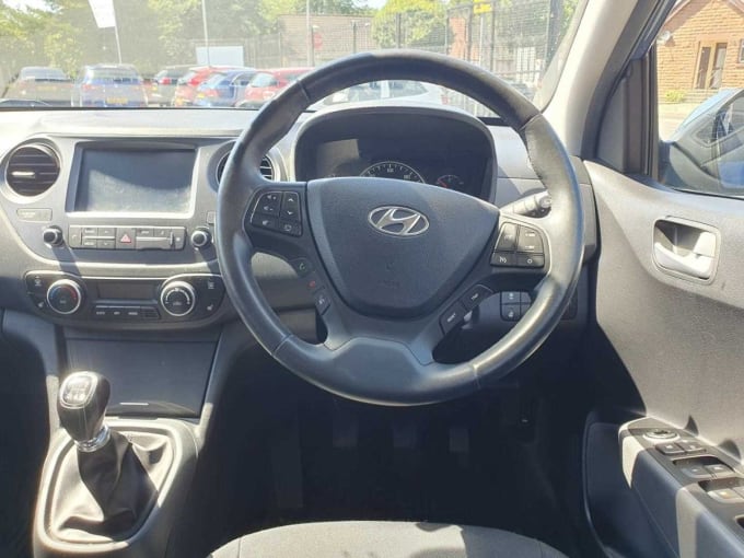 2025 Hyundai I10