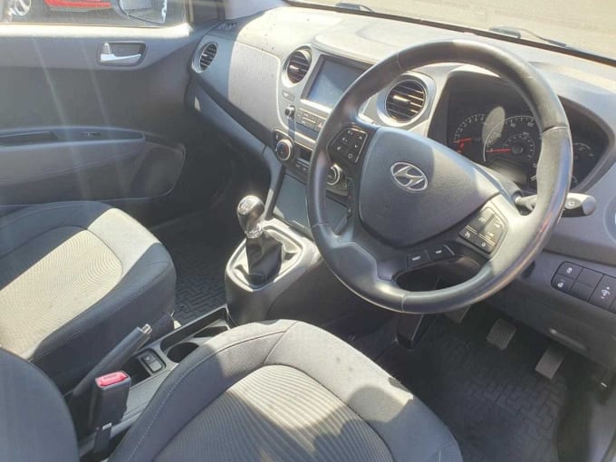 2025 Hyundai I10