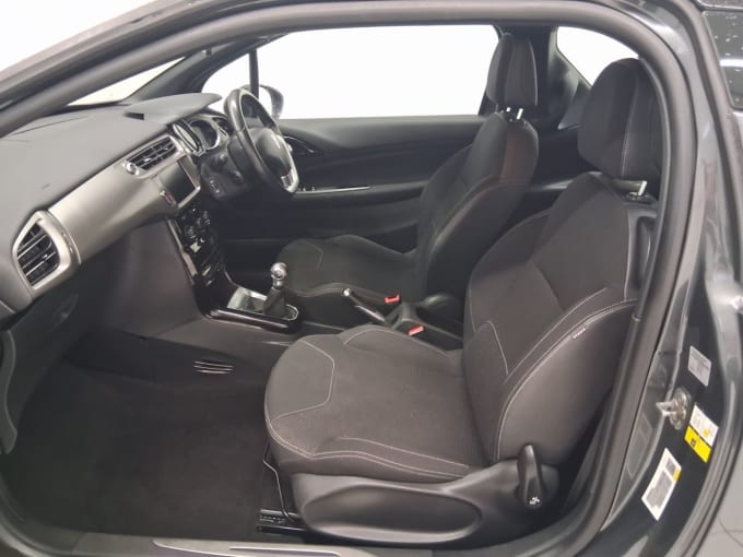 2025 Ds Automobiles Ds 3