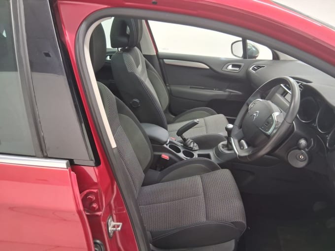 2025 Citroen C4