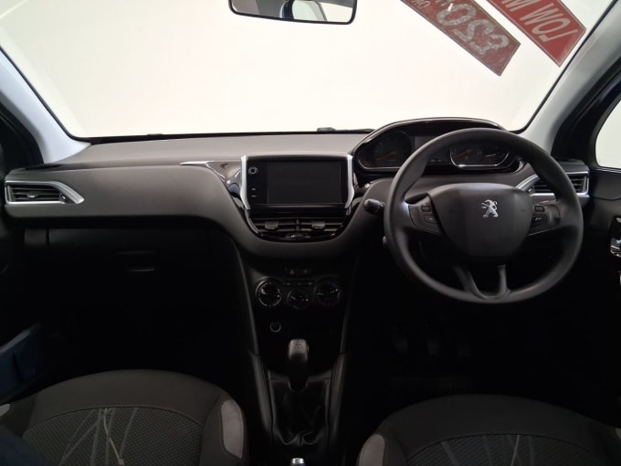 2025 Peugeot 208
